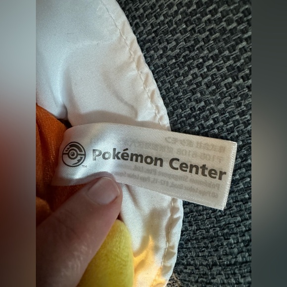 Pokémon- Rare 2017 Pikachu Costume Plush (NWOT) - Picture 3 of 4